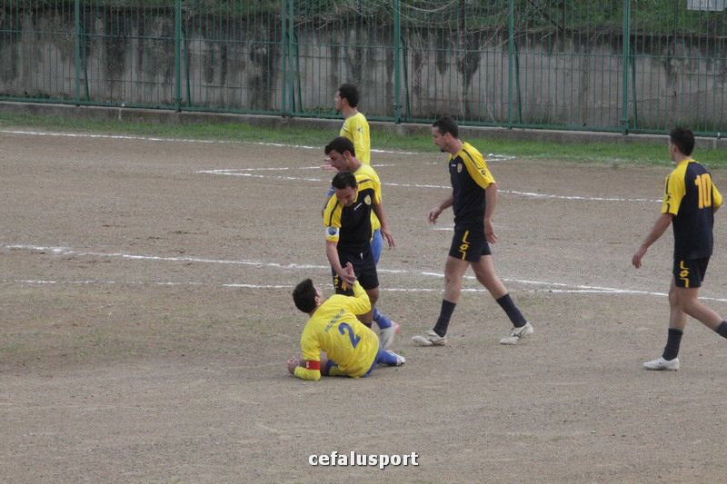 111119 sport 012_tn.jpg